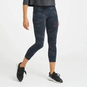 Spanx Camo Seamless Cropped Leggings